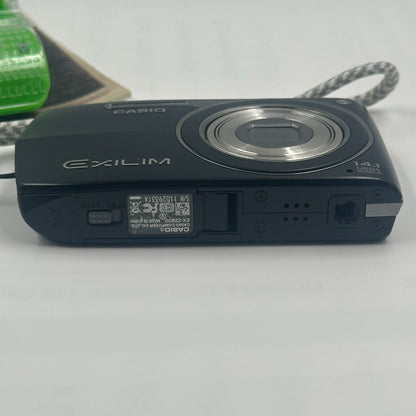 Casio Exilim EX-Z2300 Digital Camera 14.1MP Black With Battery & Accessories