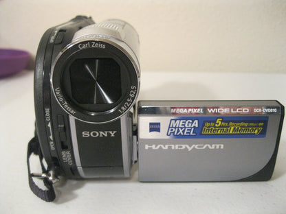 Sony DCR-DVD810 Camcorder