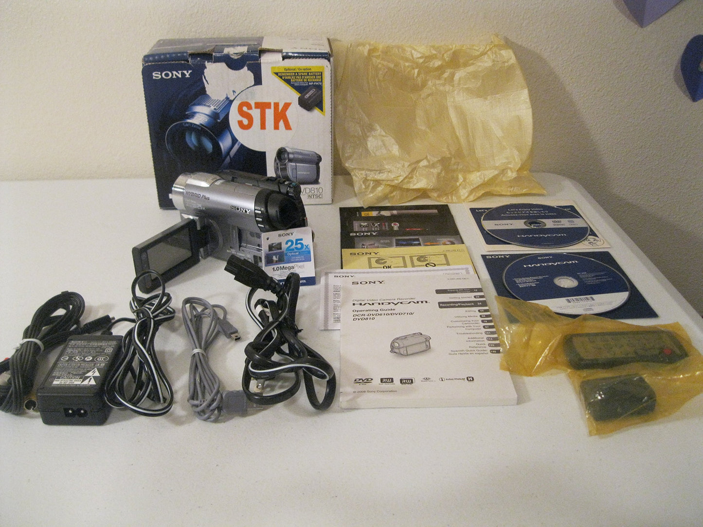 Sony DCR-DVD810 Camcorder