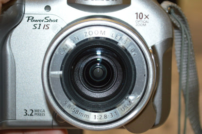 Canon PowerShot S1 IS 3.2 MP Digital Camera with 10x Image Stabilized Optical Zoom