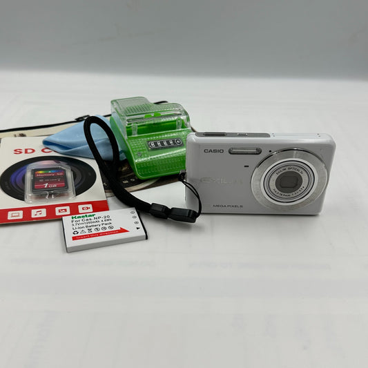 Casio Exilim EX-Z77 7.2MP Digital Camera White With Battery & Charger